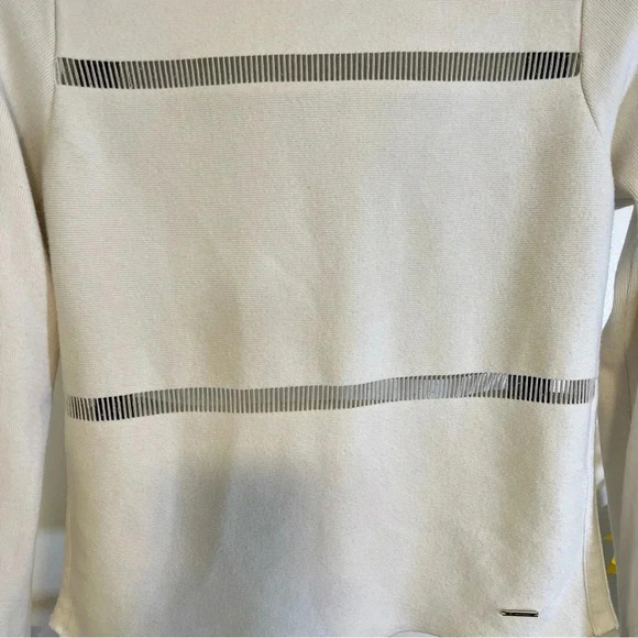 Van Heusen women’s size medium long sleeve sweater - Picture 2 of 5